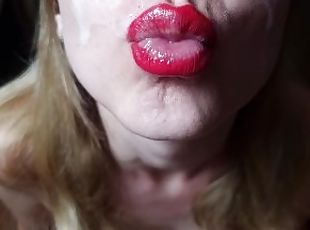 gros-nichons, fellation, ejaculation-sur-le-corps, point-de-vue, sur-le-visage, ejaculation, blonde, belle, sperme, bite