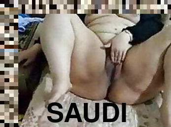 Saudi Milf Manar Fucked Salman
