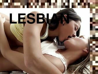 анальний-секс, лесбіянка-lesbian, іграшка, фінгеринг, точка-зору, дільдо, брюнетка
