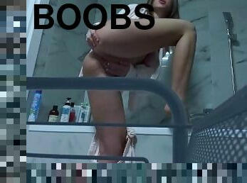 She likes to masturbate her pussy in the bathroom while no one sees
