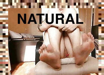 gros-nichons, masturbation, mamelons, pieds, salope, chienne, naturel, webcam, seins, fétiche