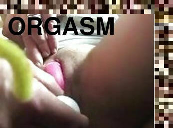 Secret orgasm under shorts