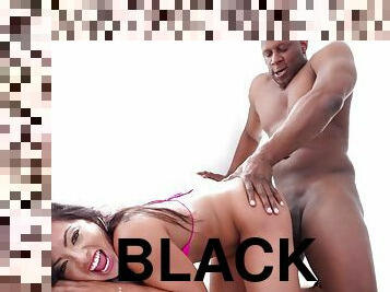 Black Prick Of Black Guy Destroys Her Rump