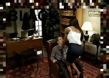 Black shemale fucks her white boss's ass in his office