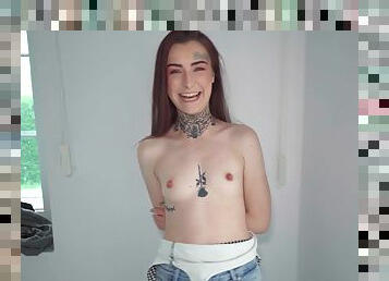 cona-pussy, babes, chupanços, pov, jovem18, desobediente, tatuagem, tetas-pequenas