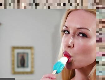 Cougar Kayden Kross Shows the Perfect Blowjob Skills