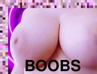 Bouncing big tities!!!