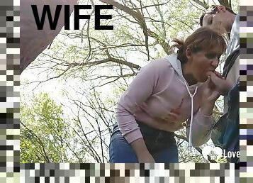 Screwing a exciting wife in the woods