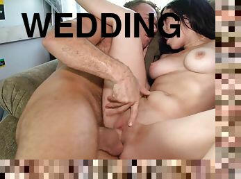 Brothers Girlfriend Late For Wedding - Savannah Sixx