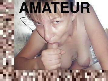 gros-nichons, giclée, amateur, énorme-bite, milf, maison, branlette, ejaculation-interne, double, point-de-vue