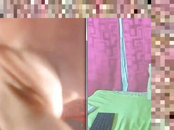 Two shemale masturbate on webcam