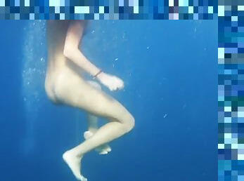 Girls in Tenerife underwater lesbians