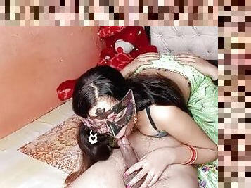 Hot Indian bhabhi romantic scenes