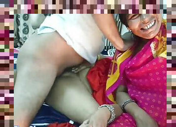 Desi Indian Porn Video - Real Desi Sex Videos Of Nokar Malkin And Mom Group Se