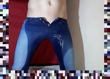 Wetting my skinny jeans