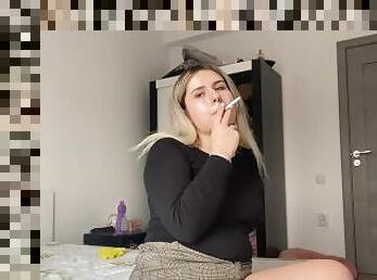 Bloated belly latina farting and smoking episode 2(Full clip on my onlyfans page)