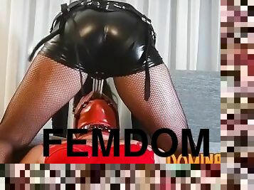 asiático, troca-de-papeís, amador, chupanços, brinquedo, pov, fetiche, latex, cara-em-aperto, domínio-feminino