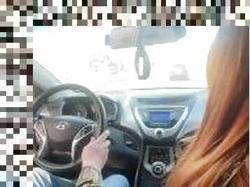 public, russe, amateur, fellation, ejaculation-sur-le-corps, branlette, couple, voiture, chienne, ejaculation