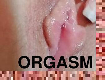 Rubbing Clit Dripping Wet Teen Pussy Intense Orgasm (Wet Pussy ASMR)