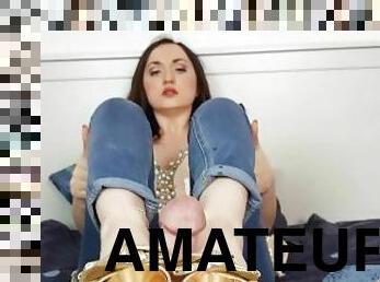 amatori, milf, franceza, picioare, pov, cfnm, sperma, fetish, jeans, stimulare-cu-piciorul