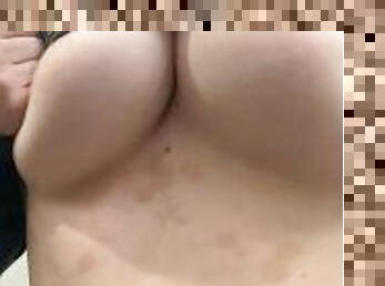 kupanje, velike-sise, veliki, u-javnosti, amaterski, tinejdžeri, bbw, 18yo, prsate, sise