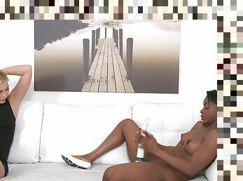 masturbación, coño-pussy, amateur, negra-ebony, interracial, lesbiana, juguete, casting