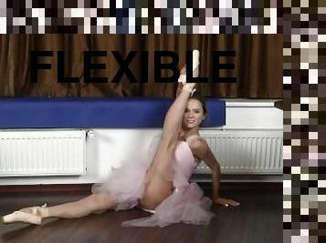 blonde, parfait, petite, salle-de-gym, flexible, jambes