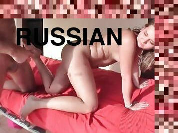 rus, güzellik, oral-seks, üstüneyüzüne-boşalma, kocaman-yarak, genç, zorluk-derecesi, ilk-sefer, yarak