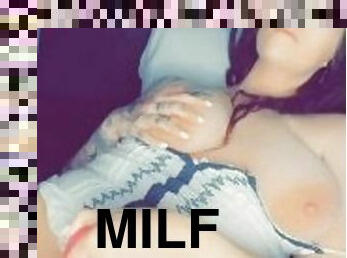 amatööri, milf, lelu, soolo, tatuointi