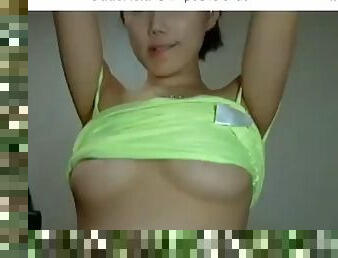 Horny asian amateur teen in mask toying on webcam