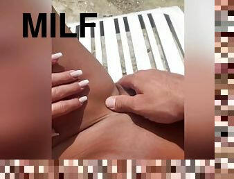 gros-nichons, en-plein-air, public, giclée, fellation, milf, pornstar, maman, cam, plage