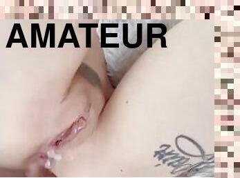 giclée, amateur, anal, babes, ejaculation-sur-le-corps, ados, hardcore, allemand, ejaculation, tatouage