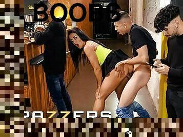 Brazzers - Zuzu Sweet Didn't Know She Is Getting Fucked By The Barista That Everyone Is Looking For