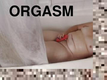 mandi, clitoris-bagian-atas-vagina-paling-sensitif, mastubasi, orgasme, muncrat, amatir, mainan, buatan-rumah, kecil-mungil, mandi-shower