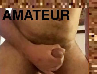 amateur, ejaculation-sur-le-corps, énorme-bite, gay, branlette, compilation, joufflue, solo, bite