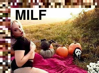 HAPPY HALLOWEEN ONLY FANS -DOT-COM / SEXIMILF