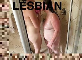 kylpy, isot-tissit, lihava, pillu-pussy, lesbo-lesbian, teini, ranskalainen, isot-upeat-naiset, tukeva, suuteleminen