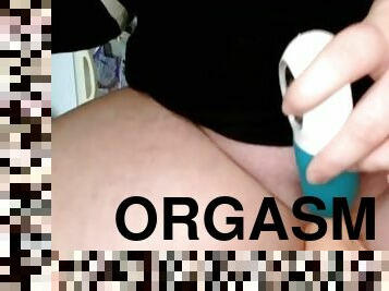 masturbação, orgasmo, cavalgando, dildo, sozinho, depilada