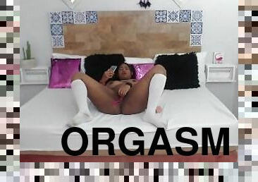 masturbation, orgasme, chatte-pussy, maigre, jouet, parfait, petite, argentine, humide, brunette