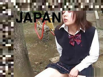 Japanese ho toying pussy