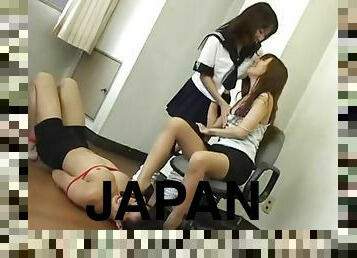 japanese loafers & heels face trample