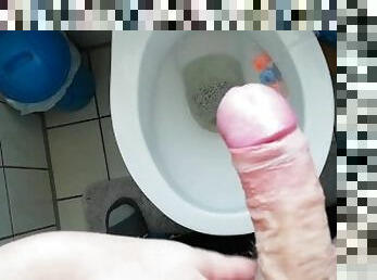 masturbation, amateur, ejaculation-sur-le-corps, ados, branlette, secousses, point-de-vue, ejaculation, toilette, solo