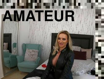 4k kate vixxen livejasmin leather suit and louboutins