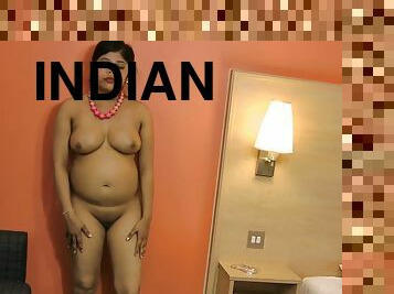 gordo, cona-pussy, mulher-madura, indiano, bbw, natural, sofa, sozinho, depilada, tirando-roupa