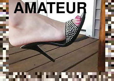 amateur, mature, milf, latina, maman, pieds, fétiche, branlette-avec-les-pieds, talons-hauts