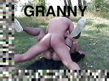 levrette, poilue, en-plein-air, amateur, fellation, ejaculation-sur-le-corps, granny, hardcore, branlette