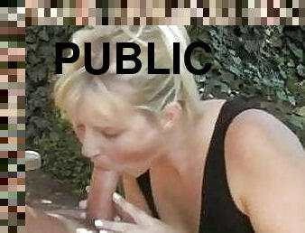 gros-nichons, public, amateur, mature, fellation, maman, sur-le-visage, ejaculation, gros-seins, suédois