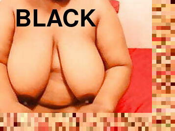 SSBBW black pissing