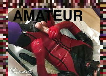 masturbation, amateur, ejaculation-sur-le-corps, énorme-bite, gay, branlette, ejaculation, italien, latex, caoutchouc