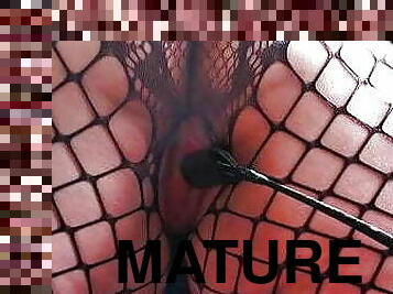 cul, chatte-pussy, mature, maison, bdsm, belle-femme-ronde, butin, britannique, résille, fessée